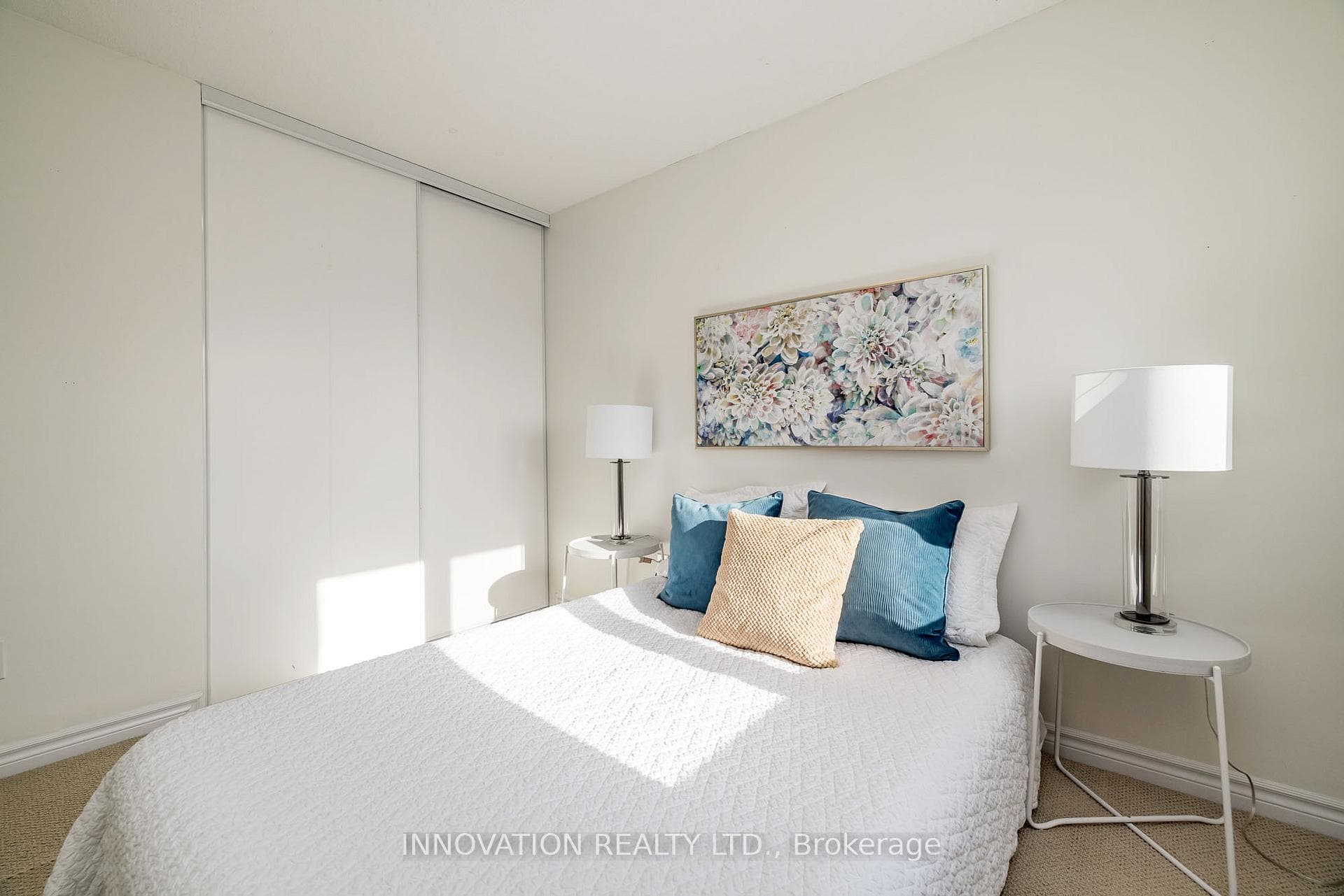 344 Kingbrook Drive photo 41