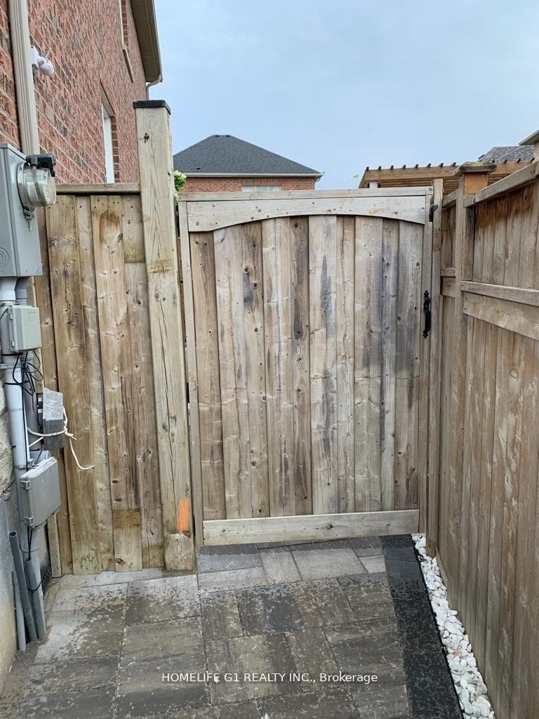 45 DAME GRUEV Drive photo 14
