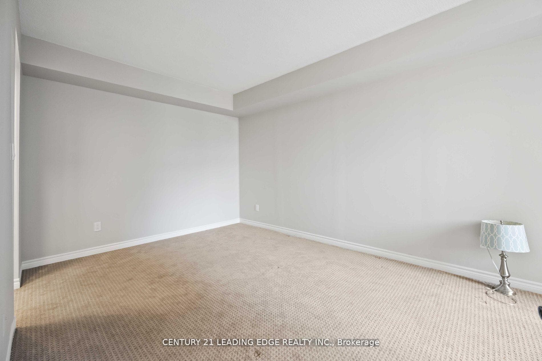 3233 Eglinton Avenue Unit 1001 photo 21