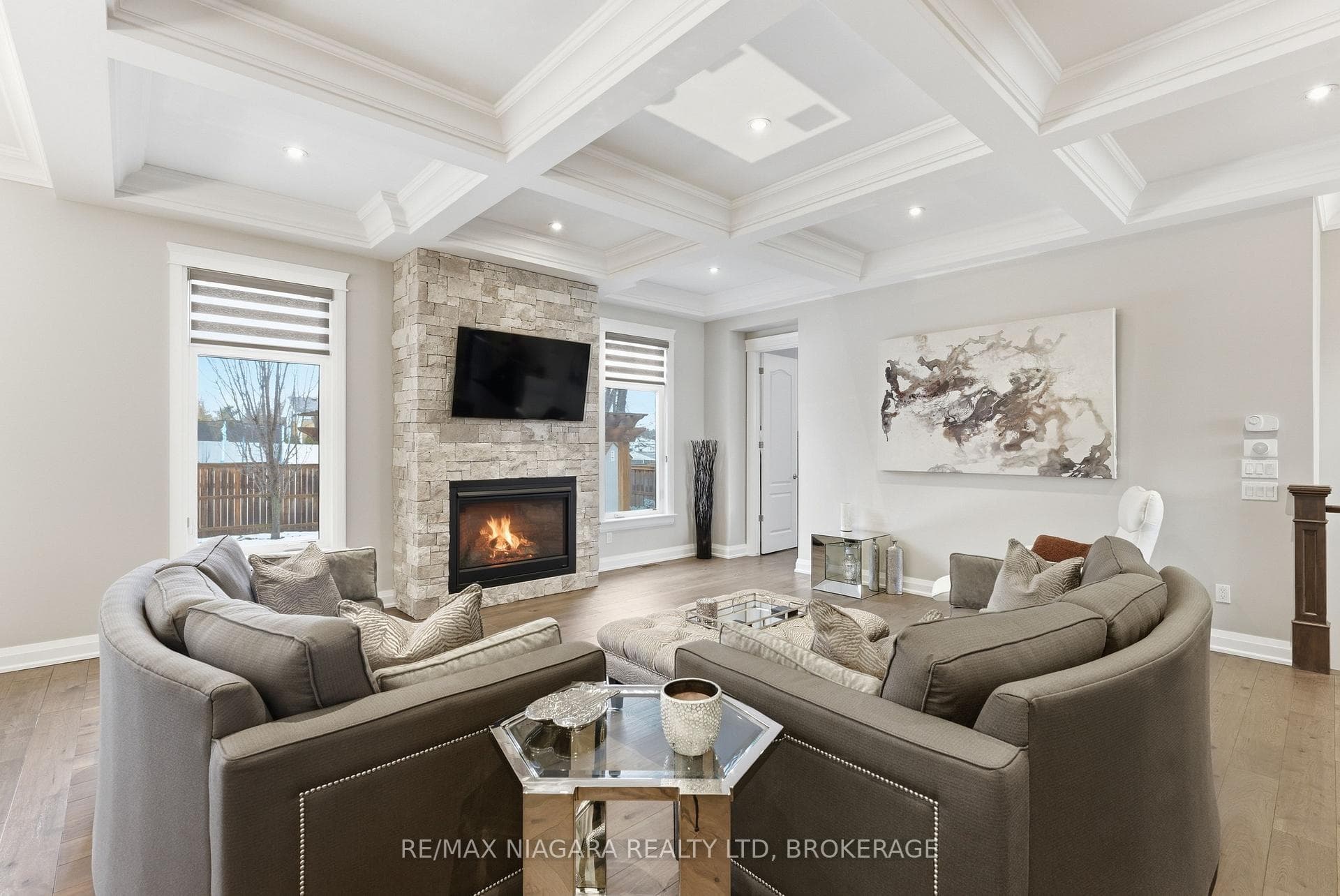 34 ANGELS Drive photo 8