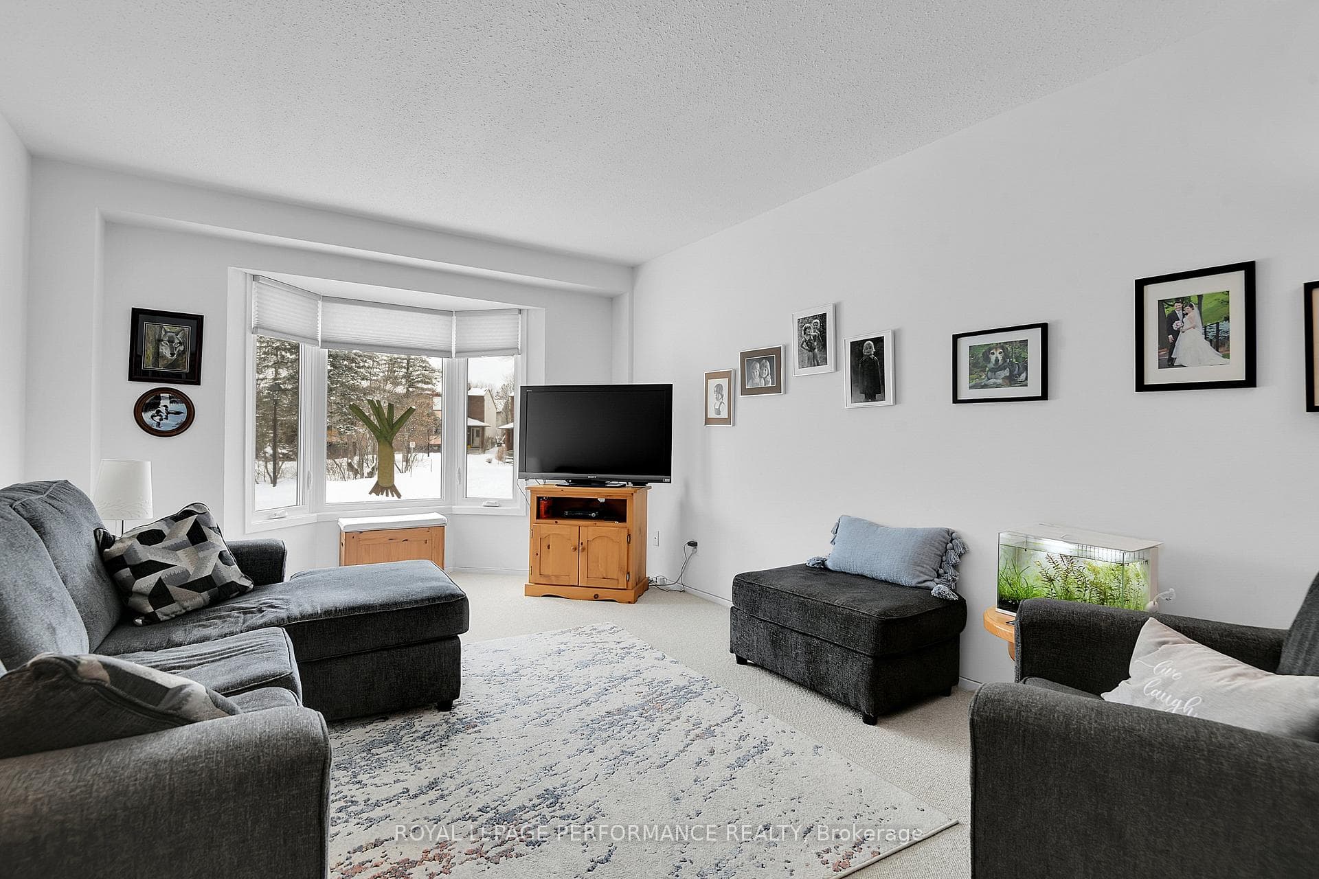 43 Waterview Court photo 9