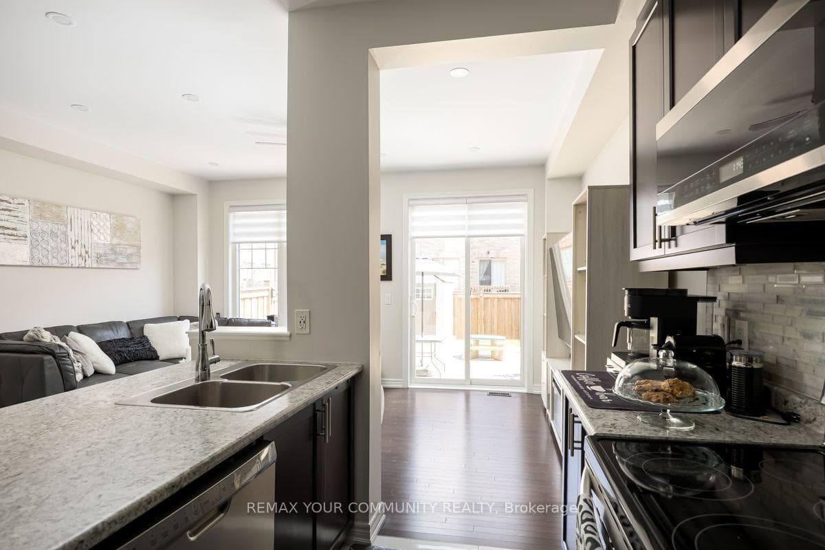 57 Davenfield Circle photo 10