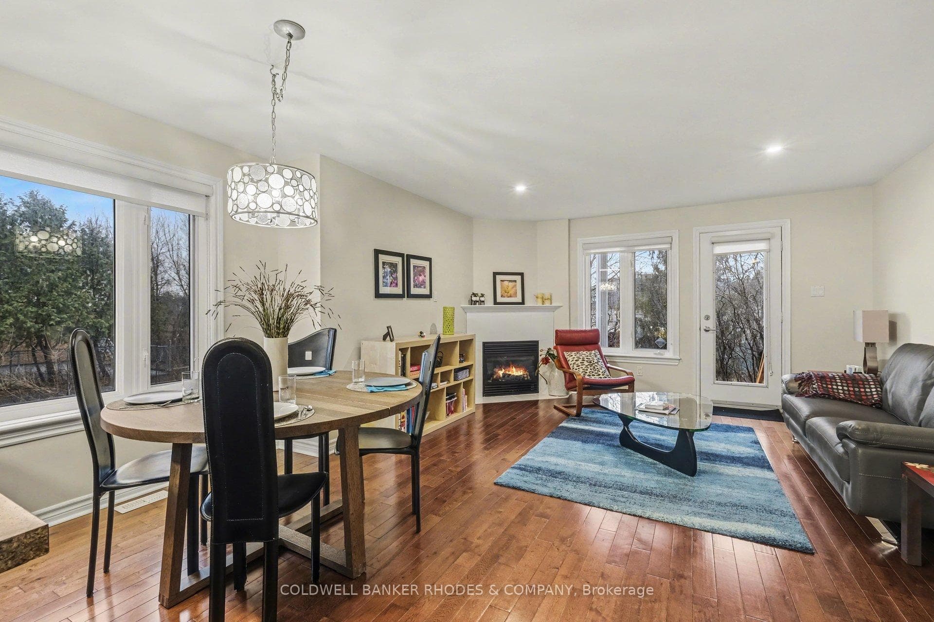 60 Mayflower Private photo 11