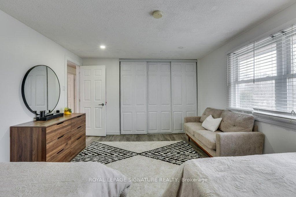 55 Wentworth Court photo 29