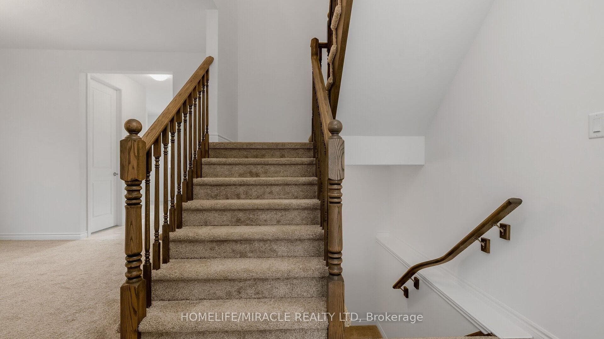 108 Daugaard Avenue photo 13