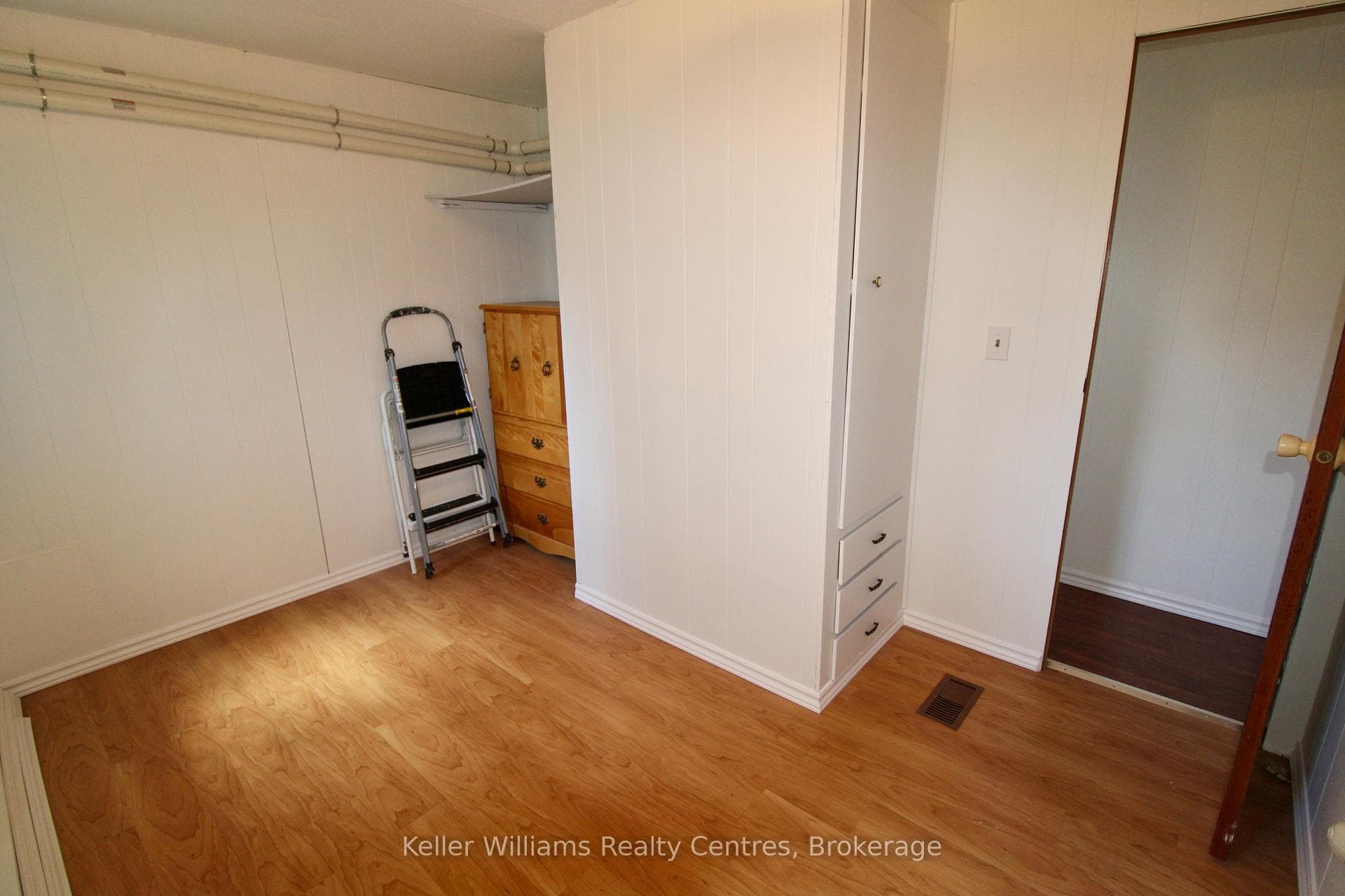 302694 Douglas Street Unit 55 photo 19
