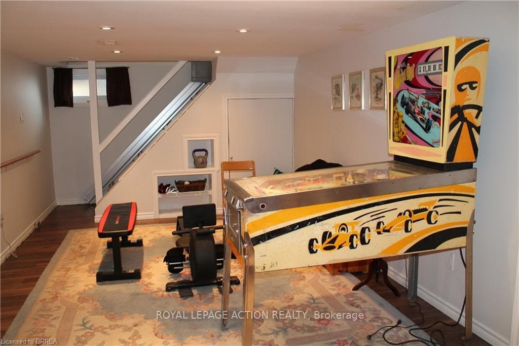 27 Collingdon Drive photo 12
