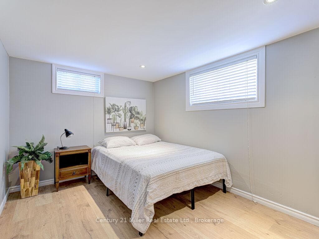 3276 Tallman Drive photo 32