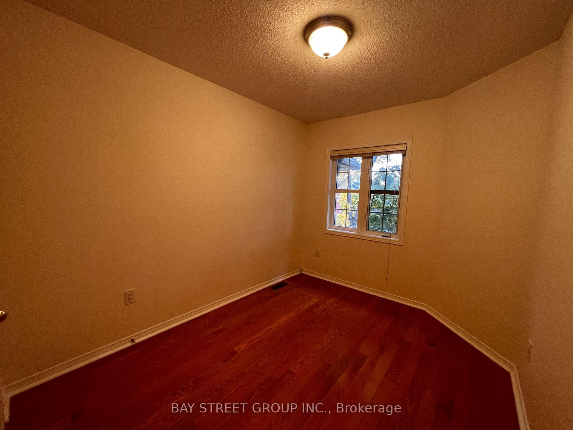 85 Selkirk Drive photo 21