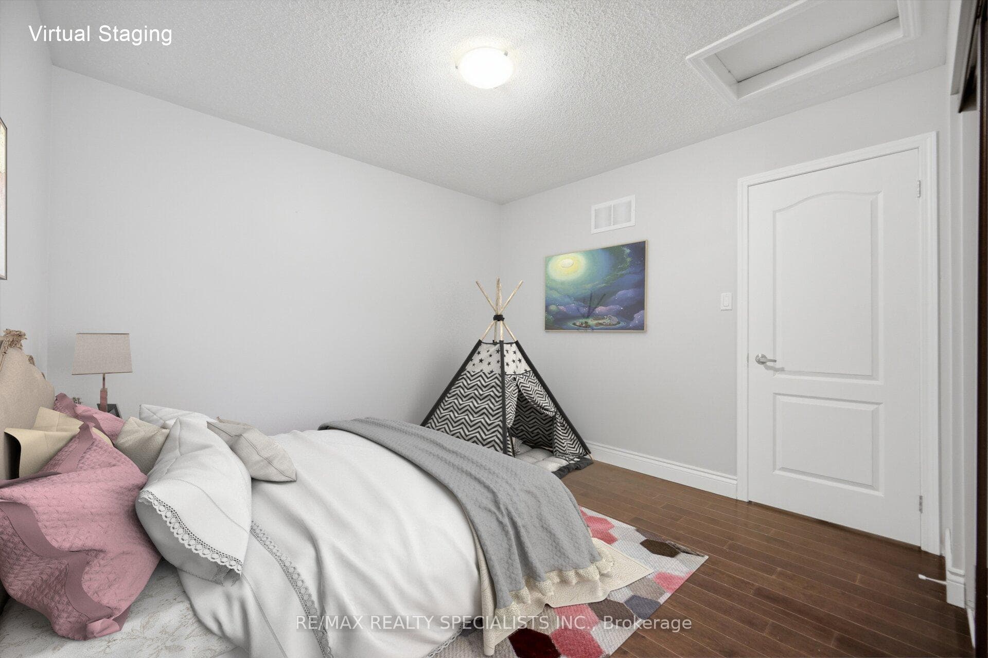 Virtually Staged