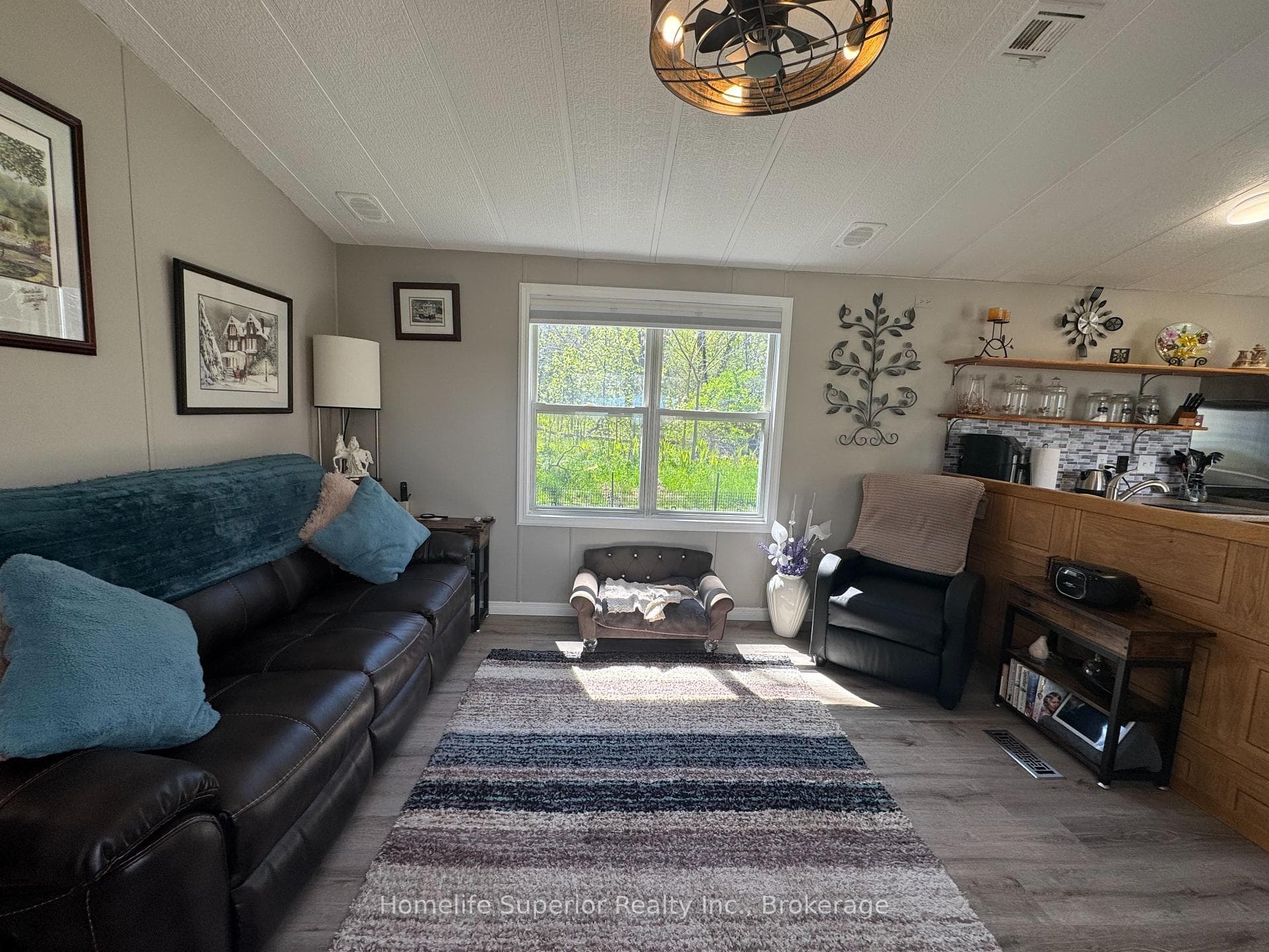 485-5139 Halstead Beach Road Unit 5 photo 10