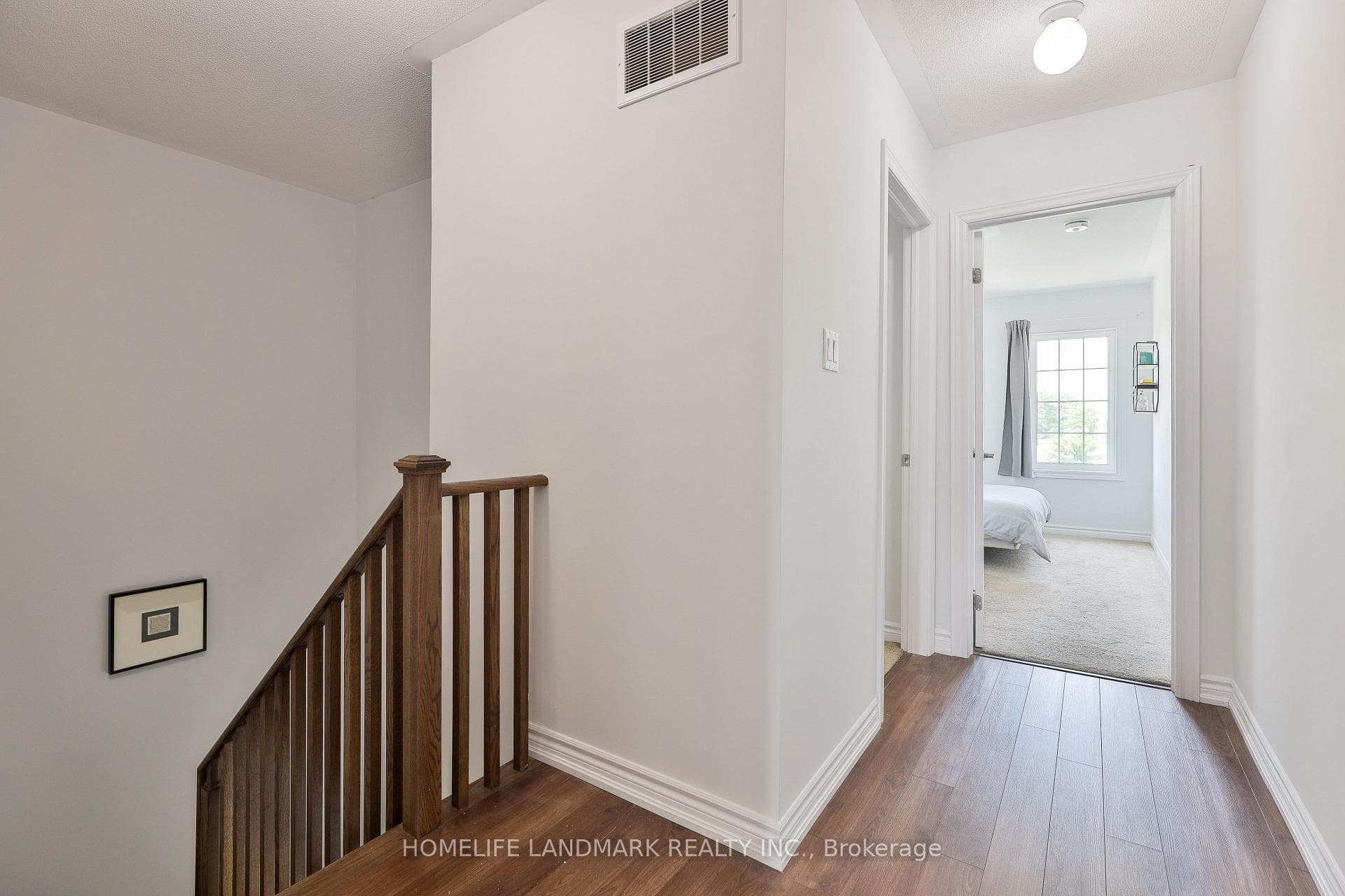 153 Rustle Woods Avenue photo 18