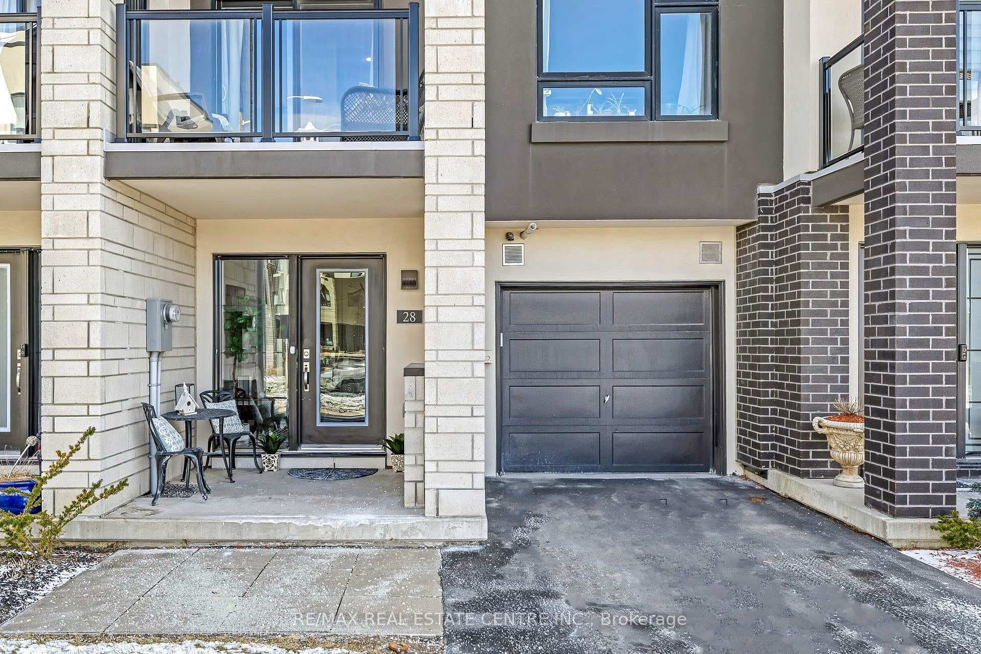 Parking for 2 cars in the driveway, 1 in garage