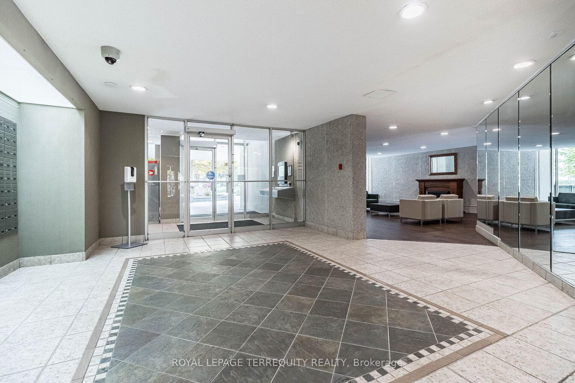 Building Lobby