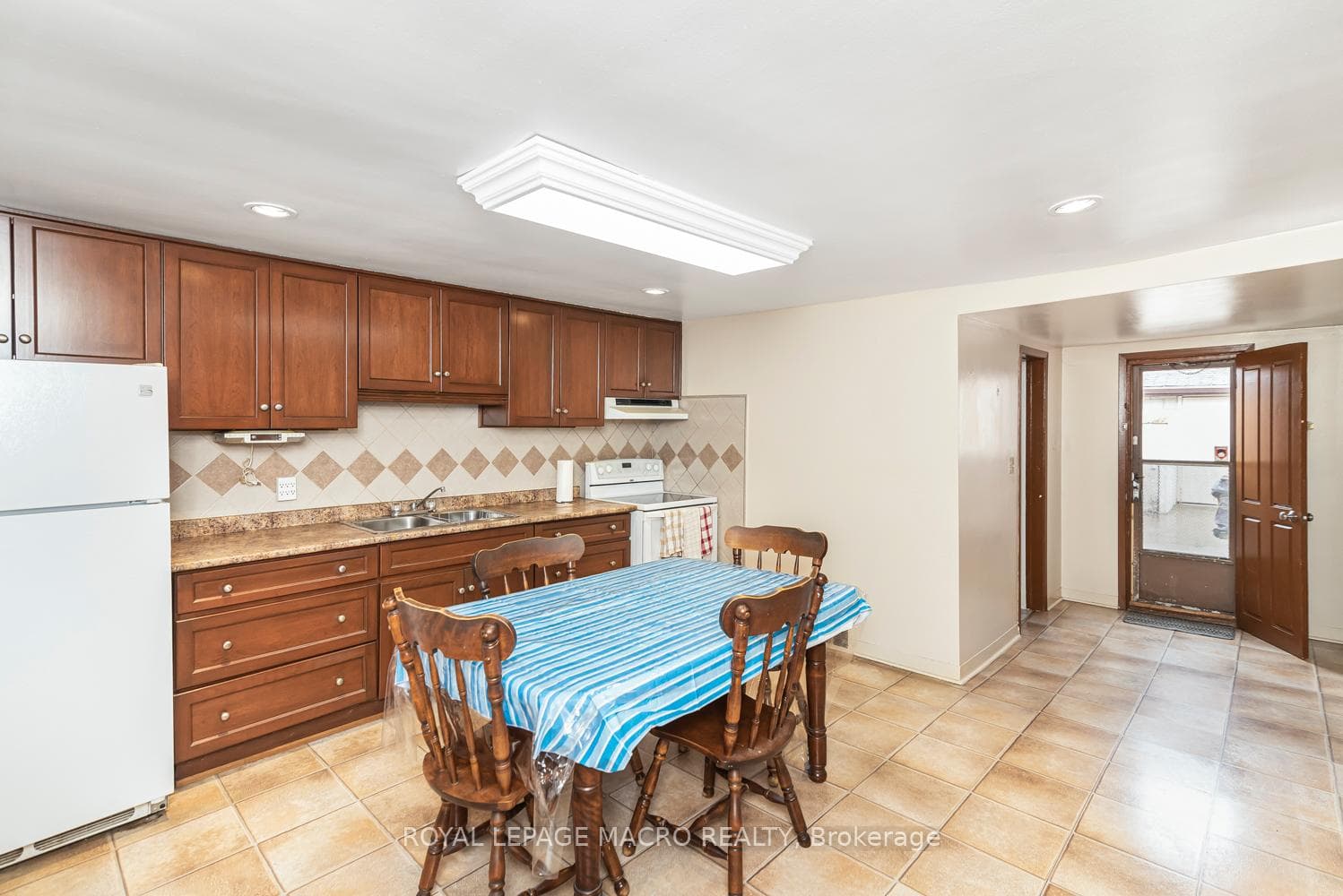 159 Park Street photo 12