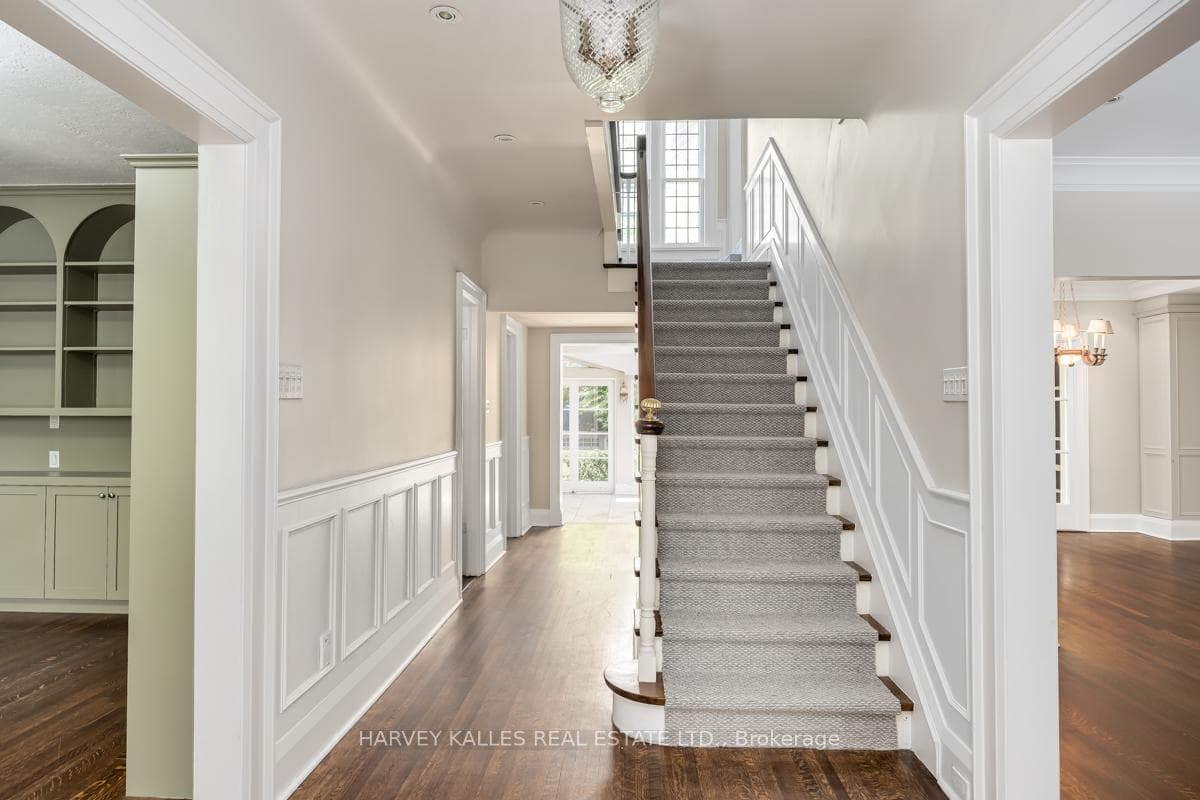 staircase to 2nd floor