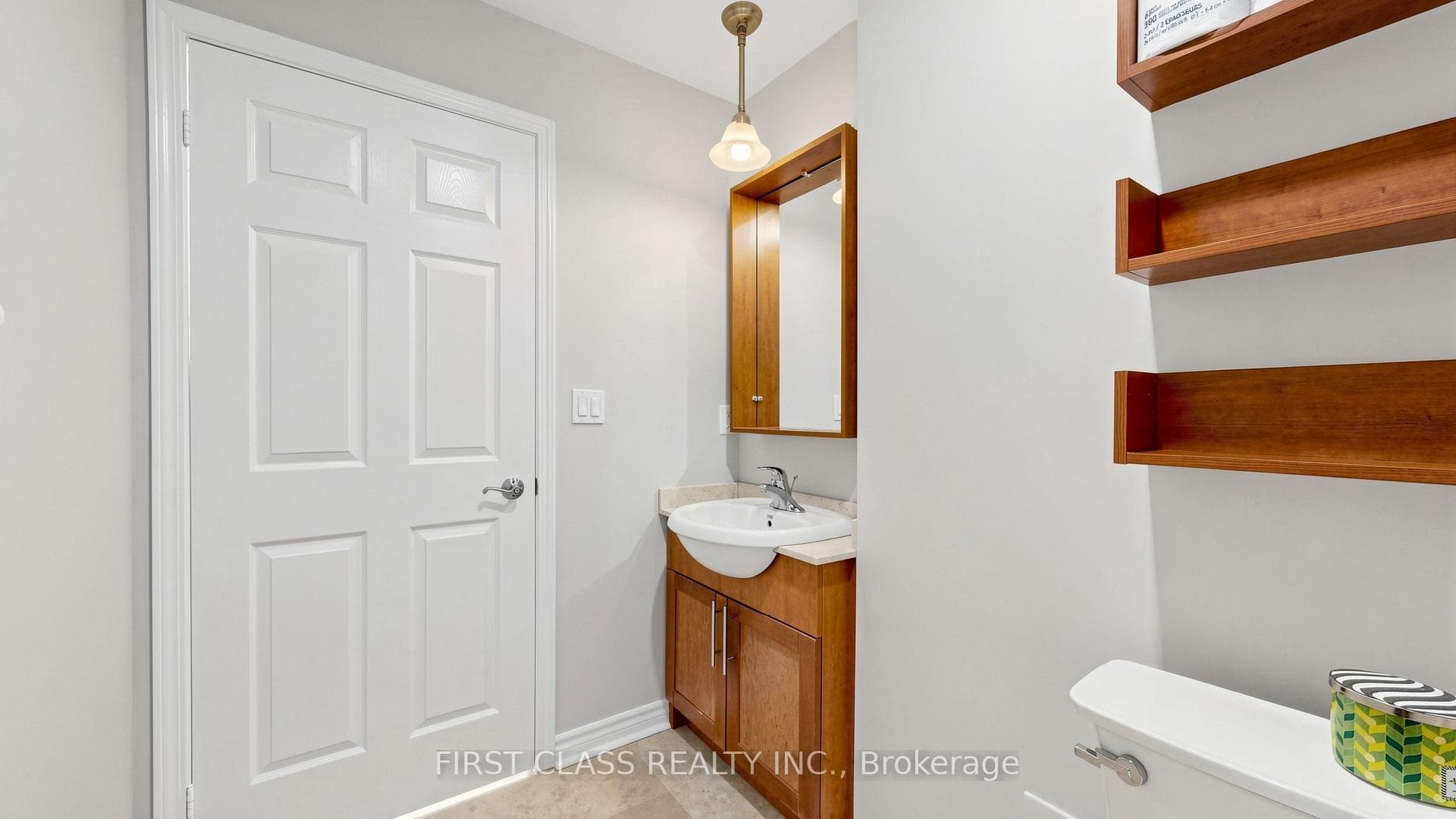 18 Holmes Avenue Unit 612 photo 14