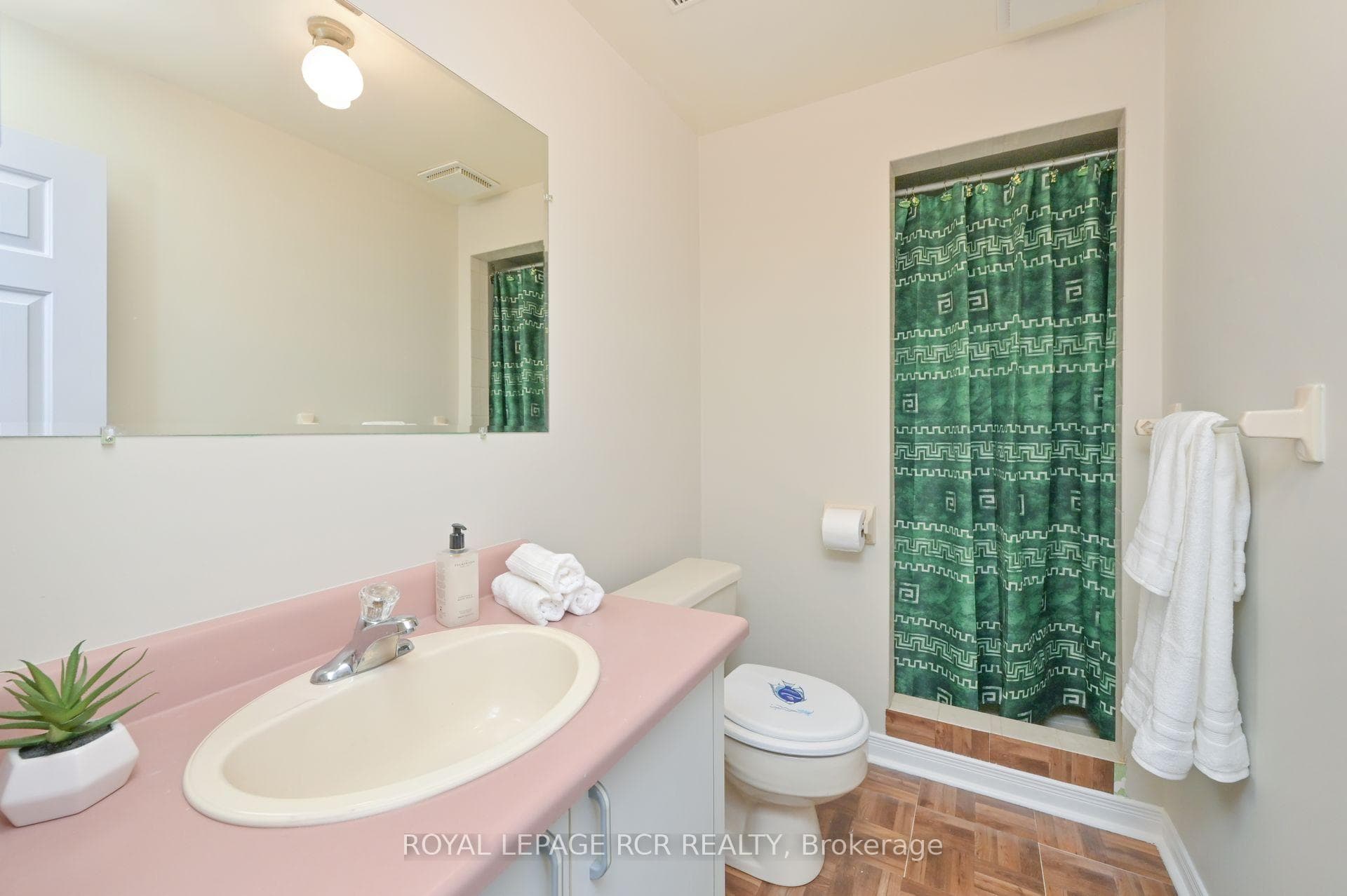49 Green Briar Road photo 24
