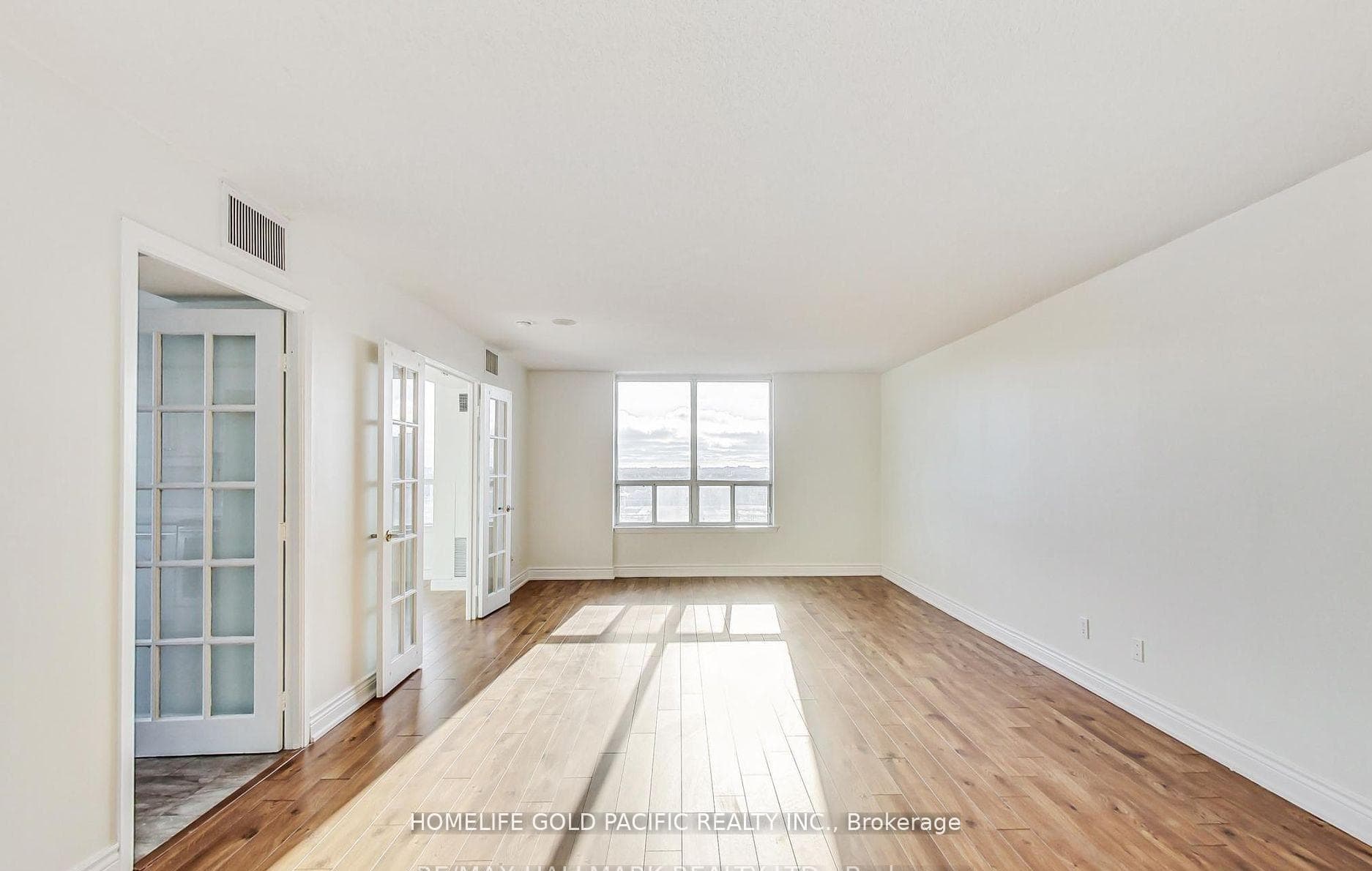 88 Corporate Drive Unit 1604 photo 21