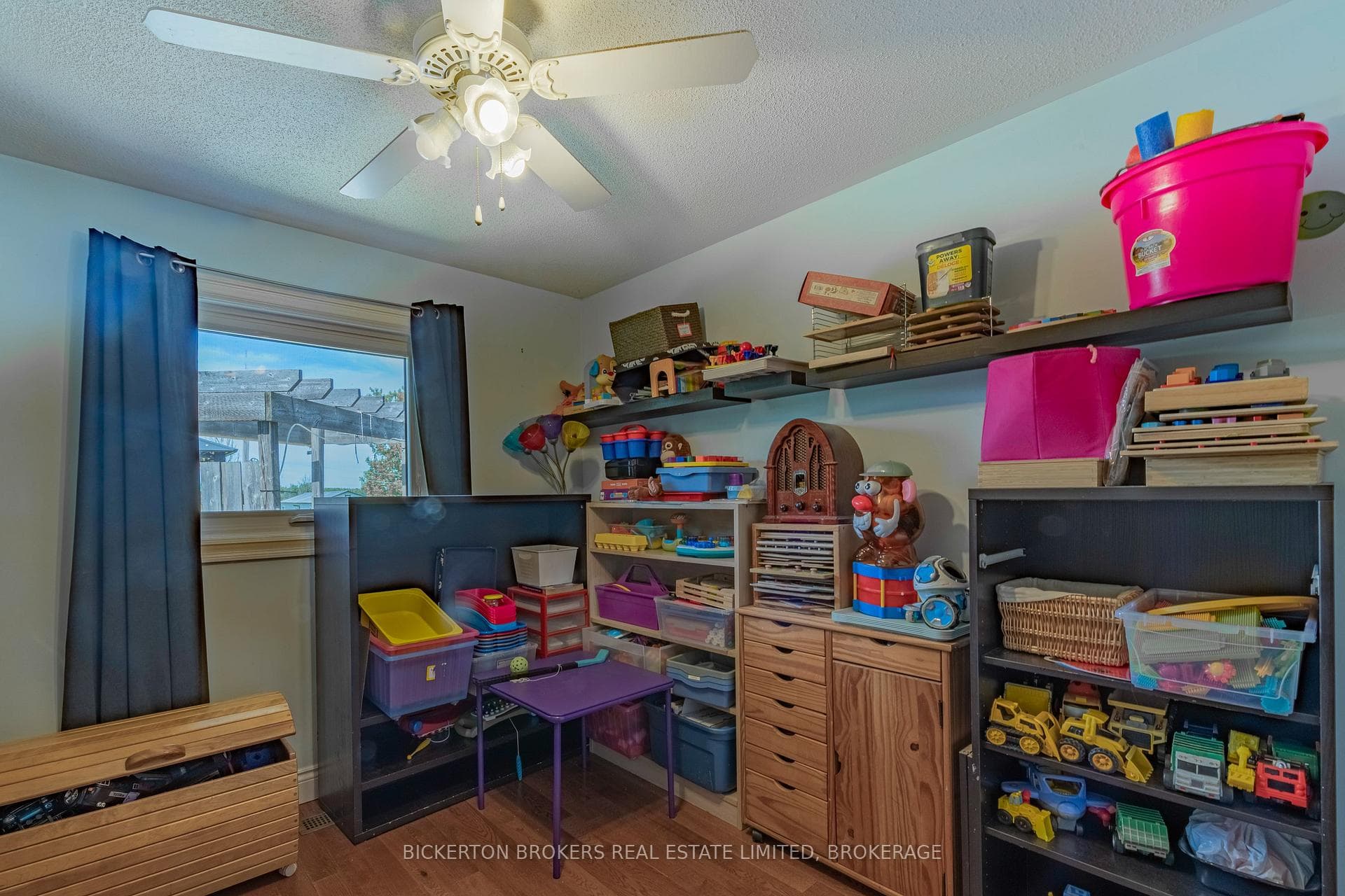 712 Haig Road photo 25