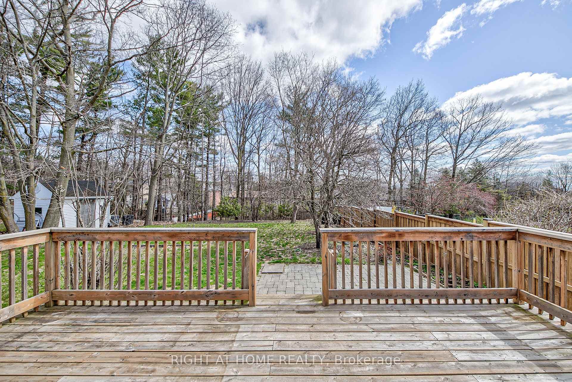 205 Anne Street photo 14