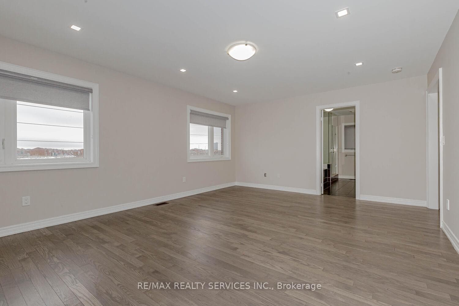 36 Grendon Crescent Unit Upper photo 14