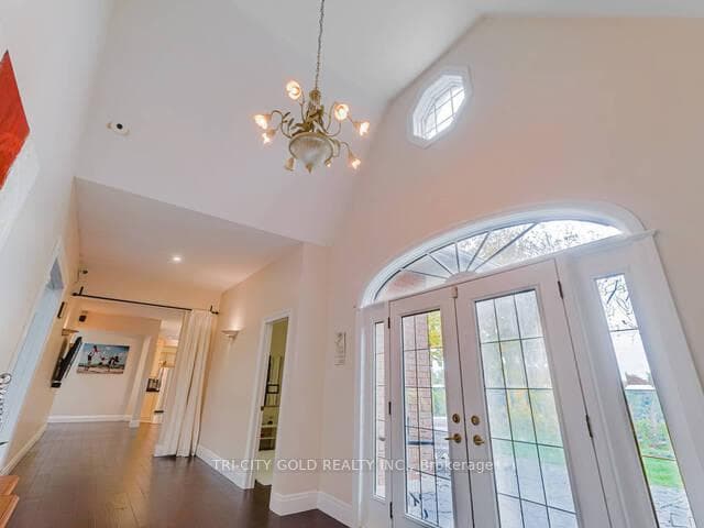 16 OCHS Drive photo 6
