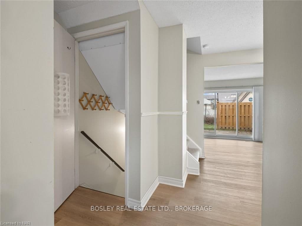 6767 THOROLD STONE Road Unit 94 photo 4