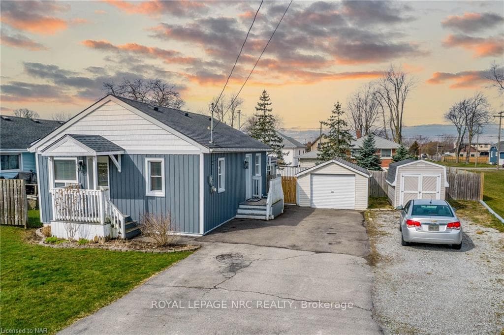 72 Wellington Street photo 1