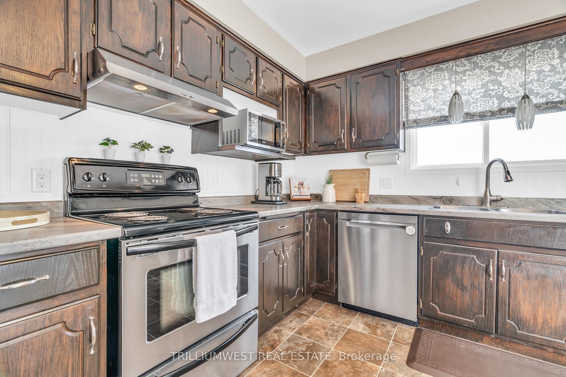 91 Catherine Street photo 9