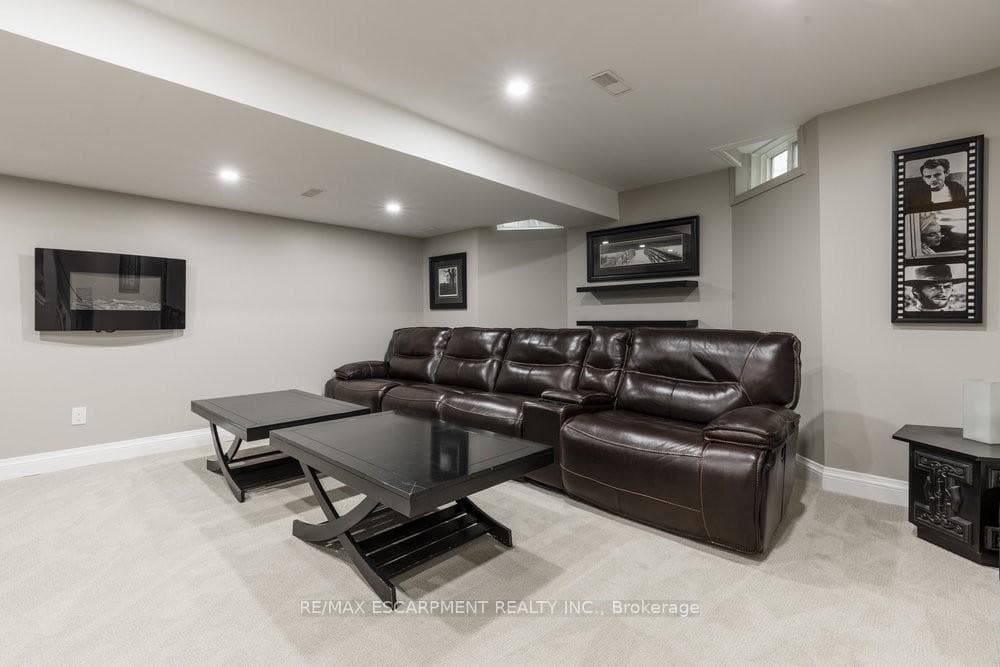 5555 Prince William Drive Unit 18 photo 42