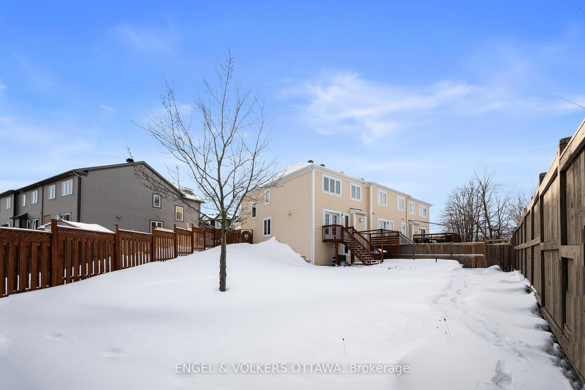 719 Maloja Way photo 40