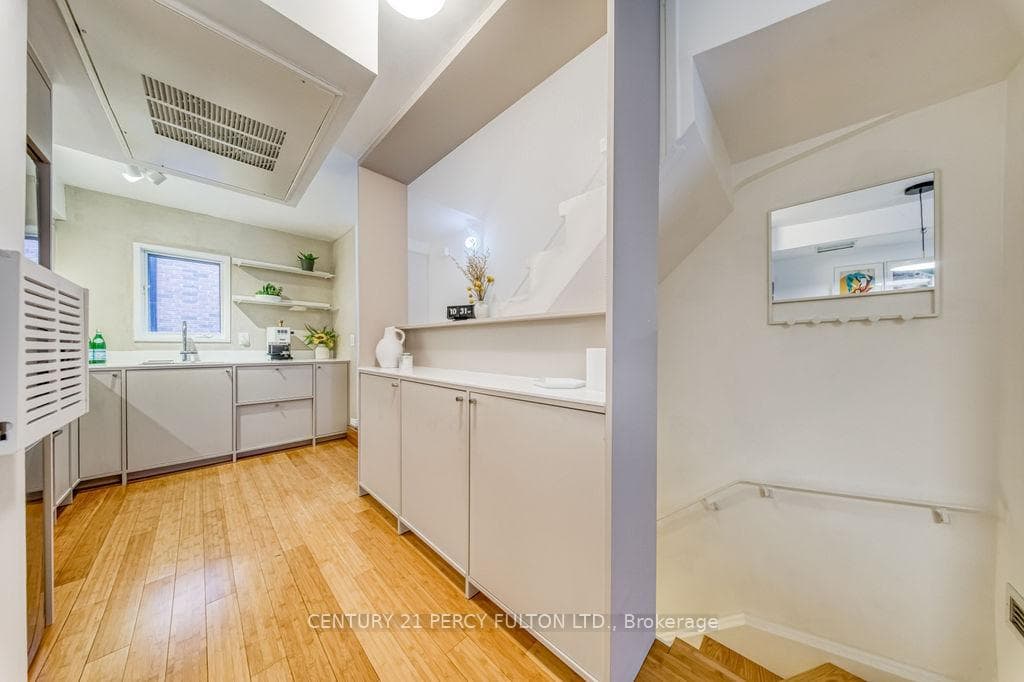 228 St. George Street Unit TH 15 photo 17