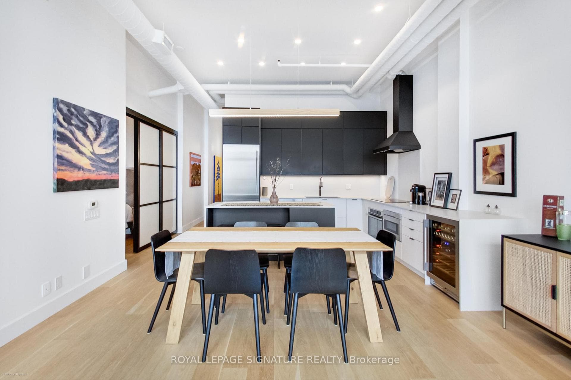 43 Hanna Avenue Unit 719 photo 6