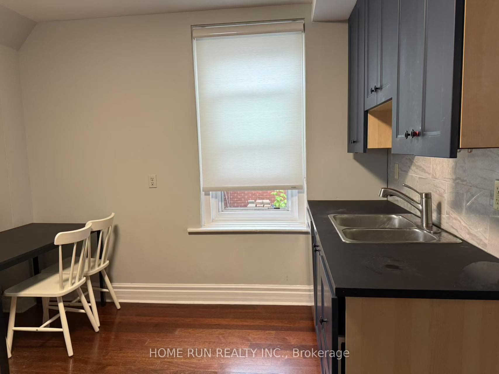 191 Pretoria Avenue photo 5