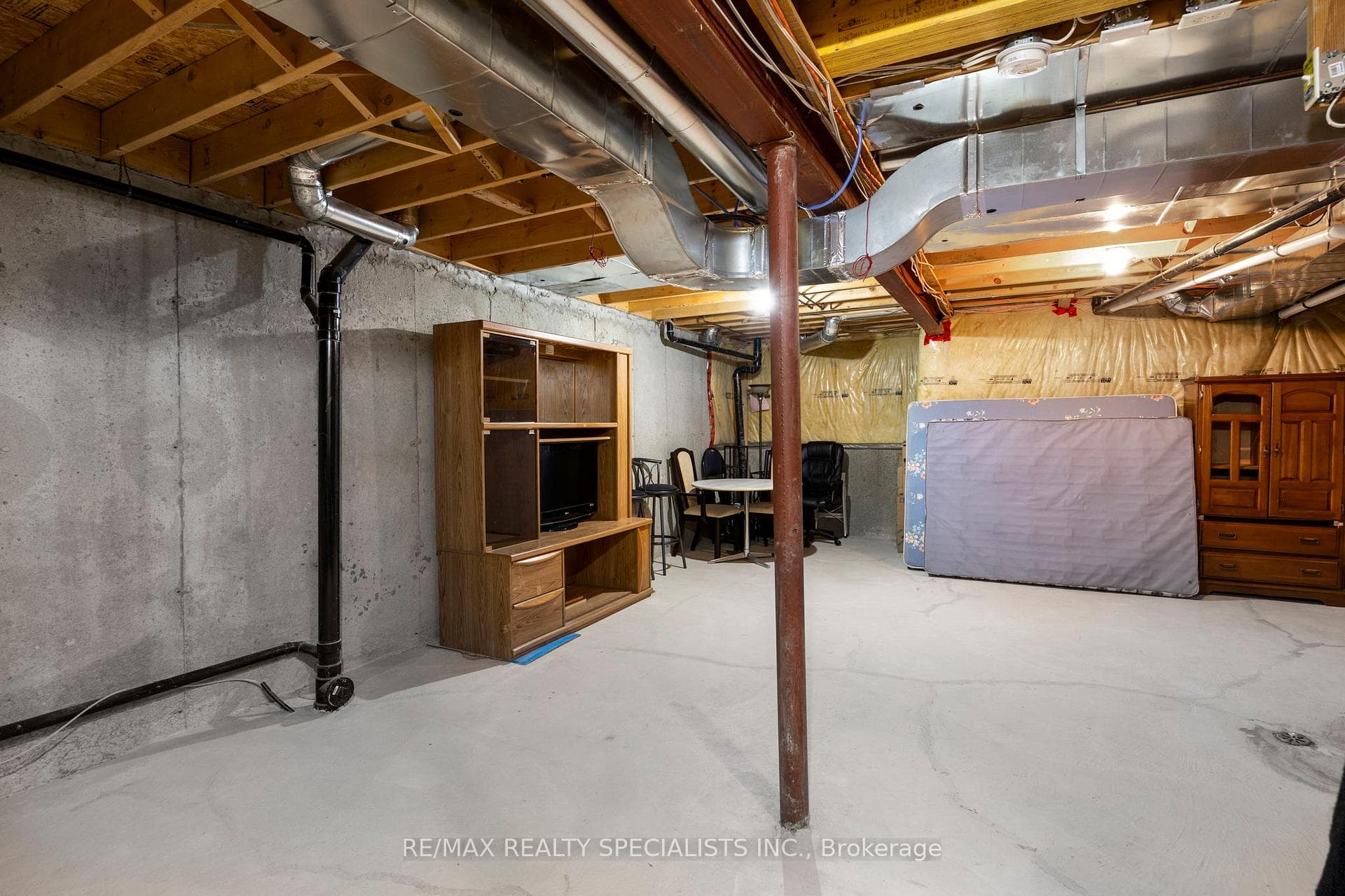 458 Bur Oak Avenue photo 33