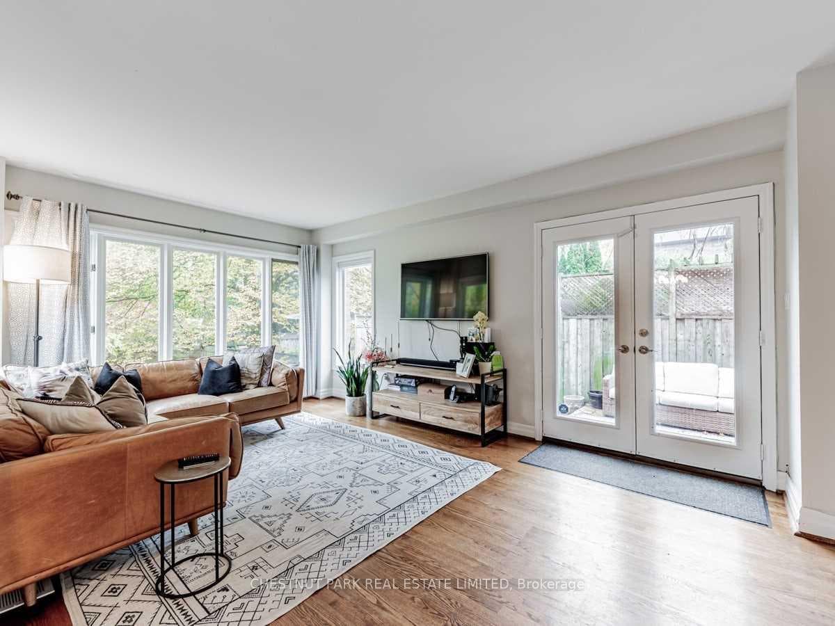 29 Glenvale Boulevard photo 15