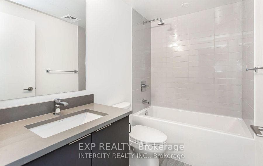 2033 Kennedy Road Unit 707 photo 16