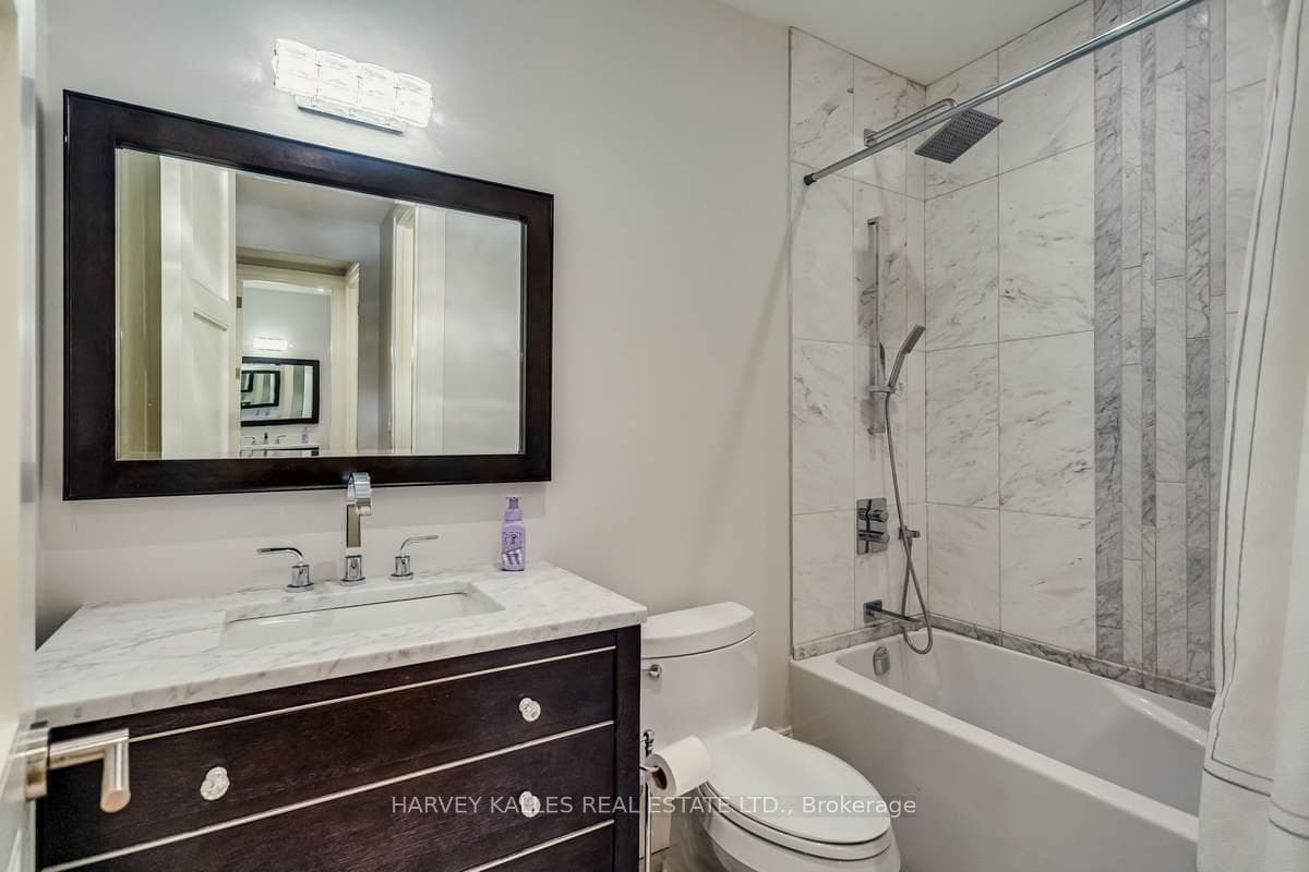 445 Glengrove Avenue photo 35