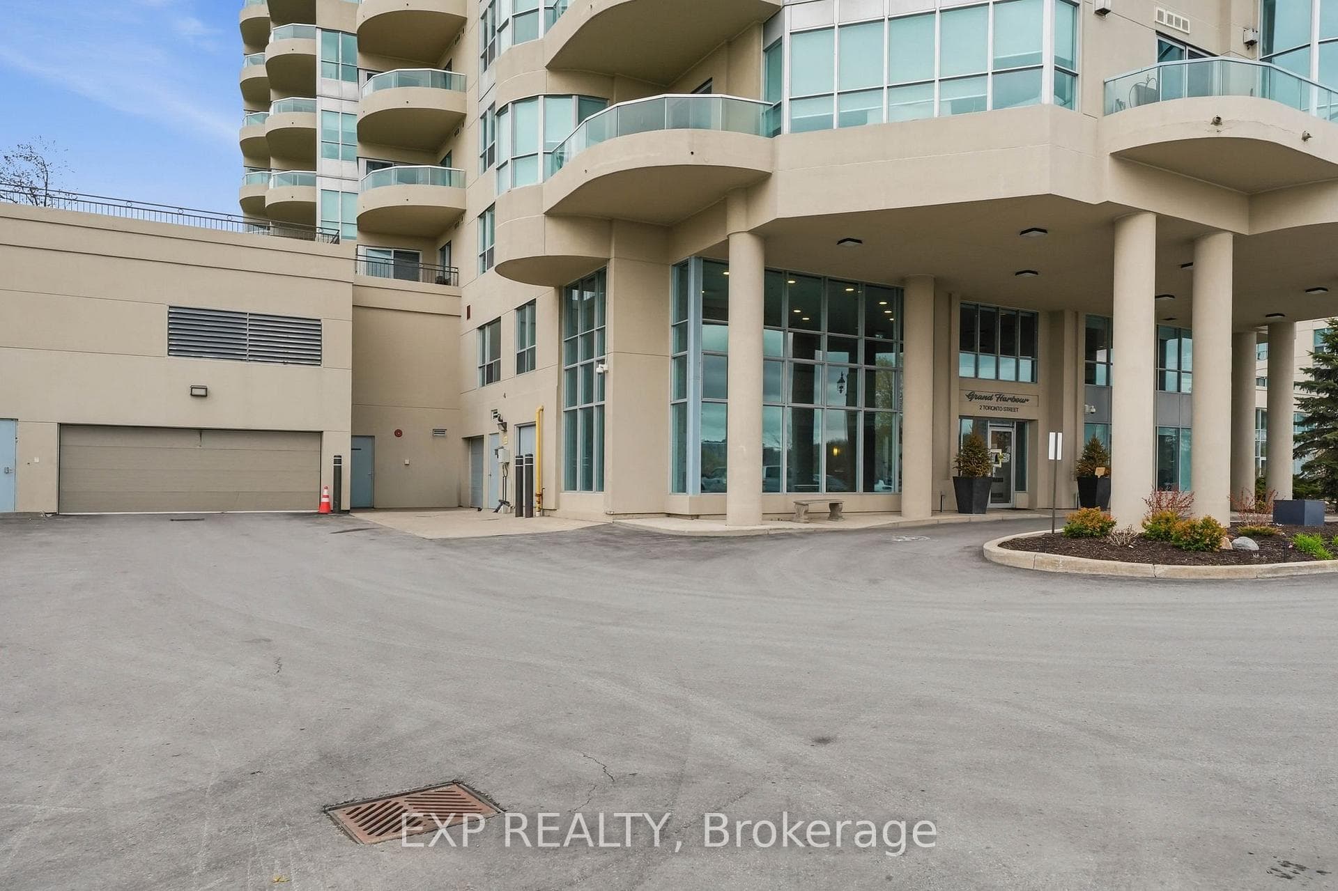 2 Toronto Street Unit 905 photo 40