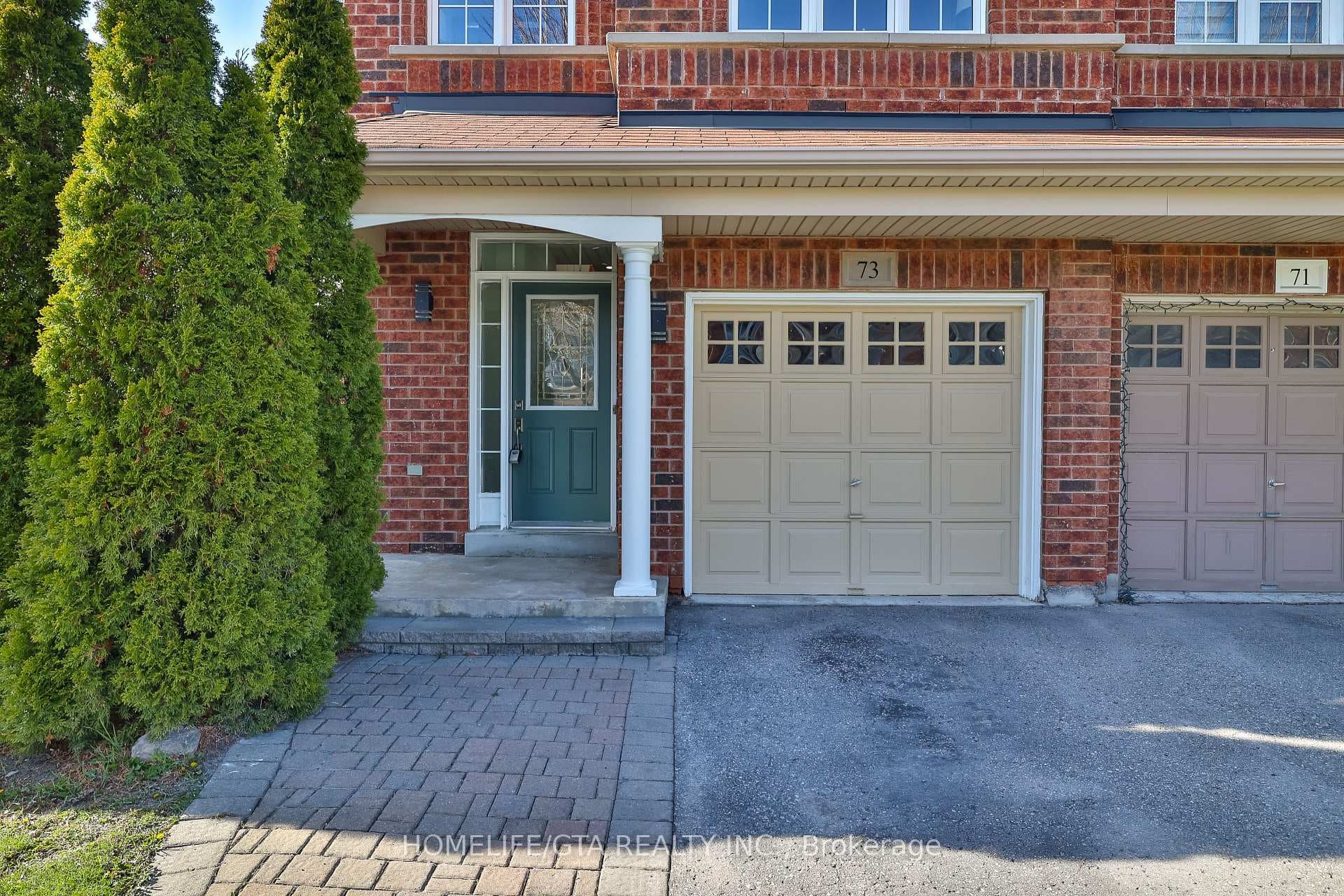 73 Tozer Crescent photo 2