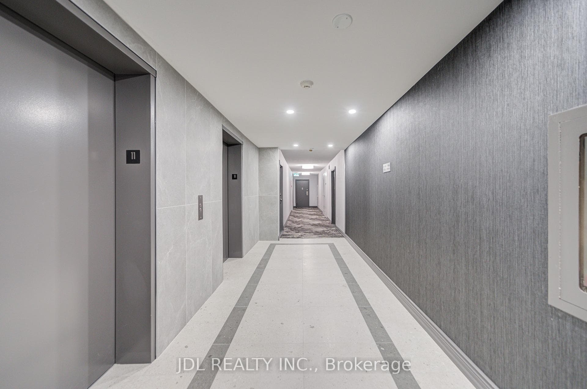 1 Reidmount Avenue Unit 1106 photo 10