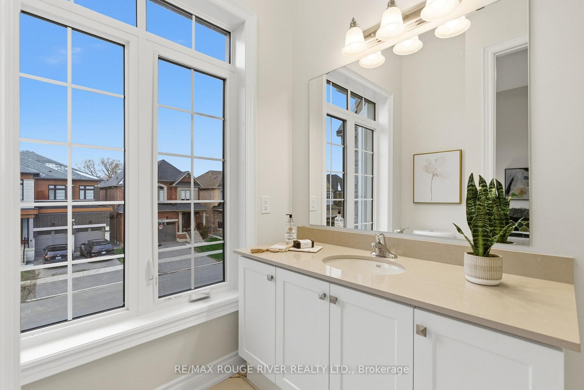 15 Brabin Circle photo 35