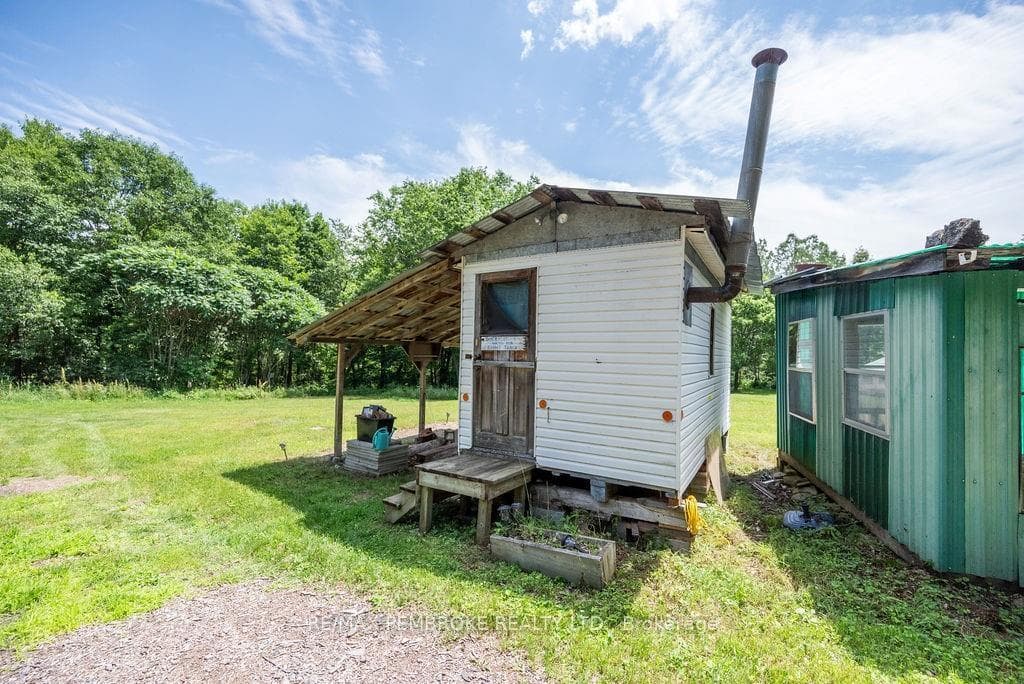 1663 BARRON CANYON Road photo 23