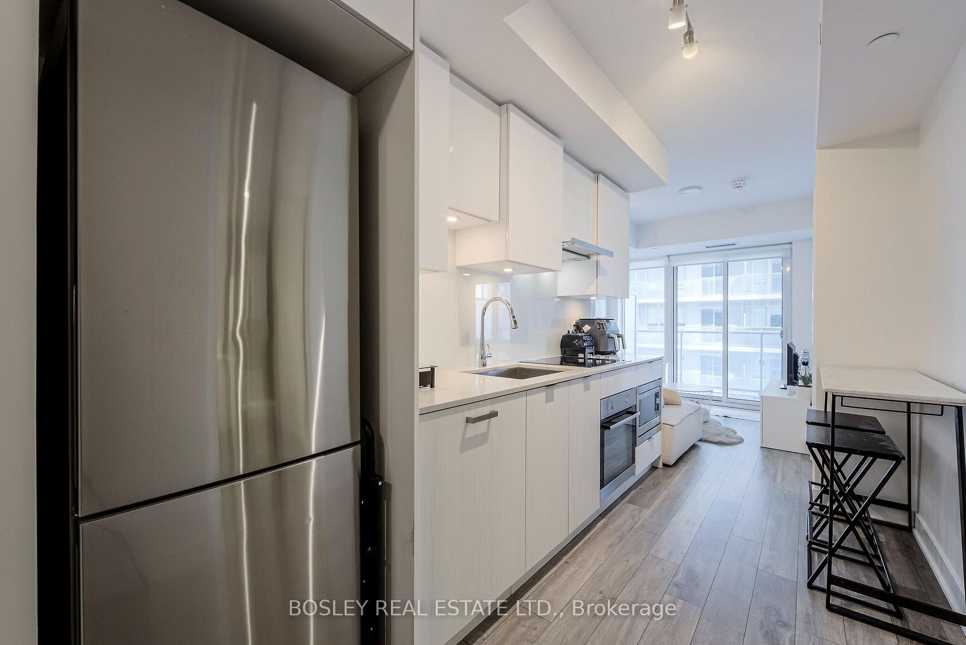 99 Broadway Avenue Unit 3108 photo 5