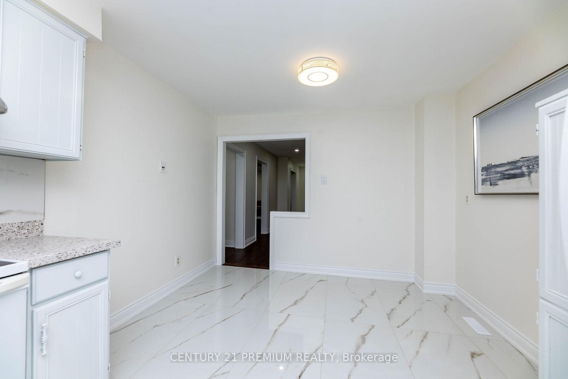 46 Kingknoll Drive photo 14
