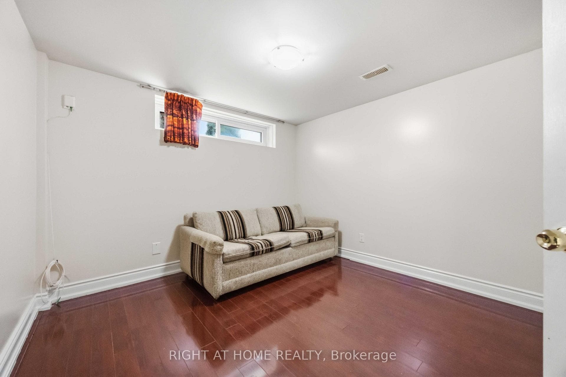 Bedroom - Basement