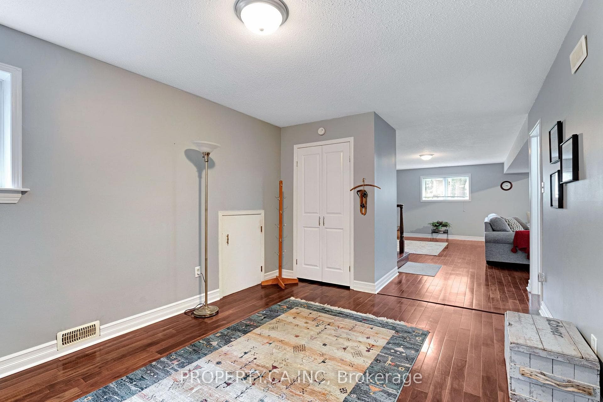 1620 Farmbrook Road photo 35