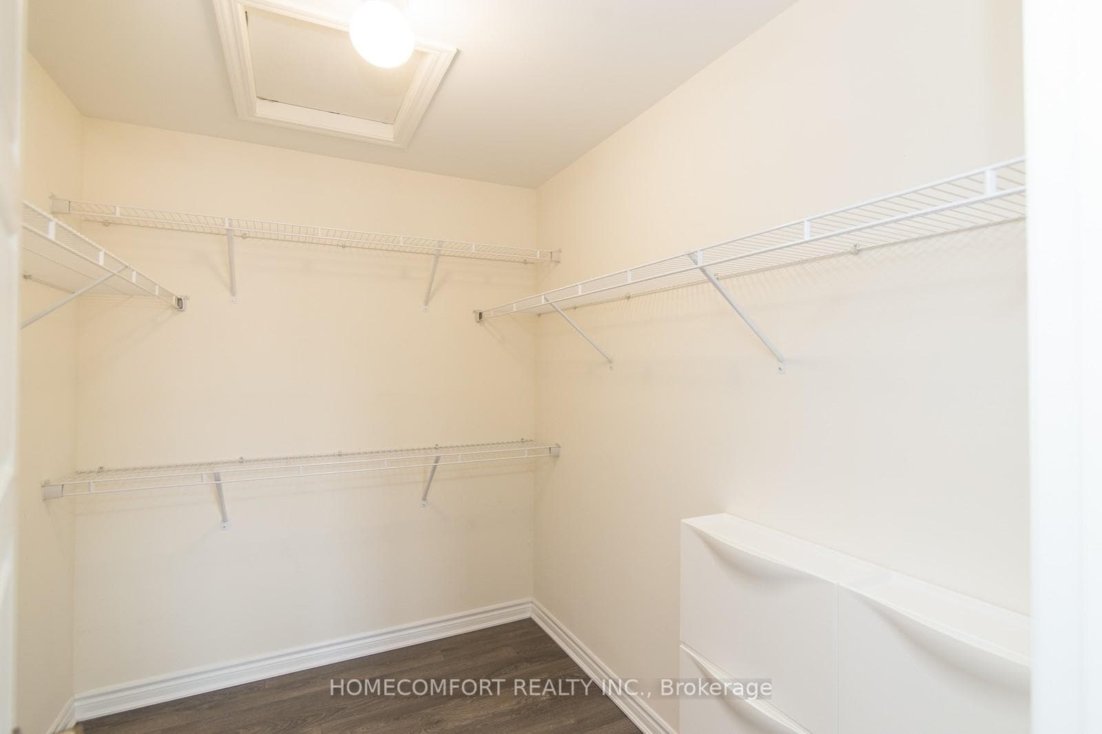 20 Ness Drive photo 16