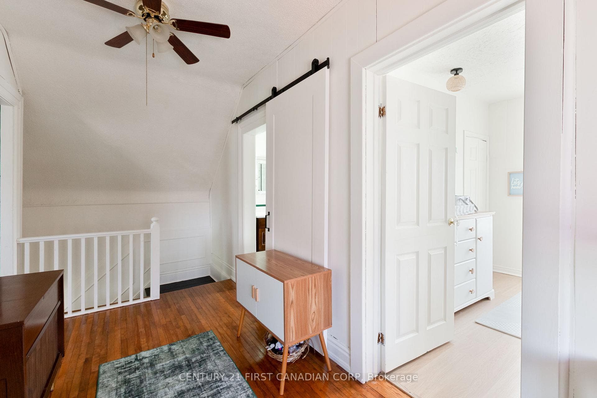 1 Fairview Avenue photo 26